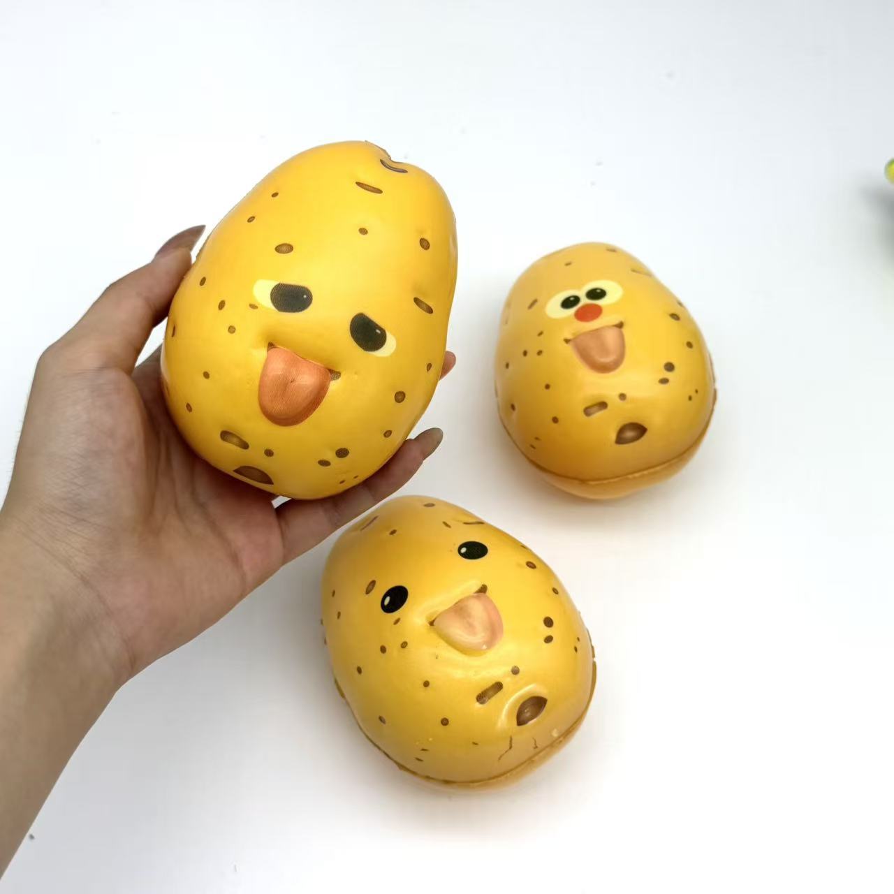 Cute Simulation Potato Strawbe - đánh giá và giá Novelty Gifts